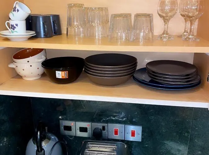 Room, 50m To The Finikoudes Séjour chez l'habitant Larnaca